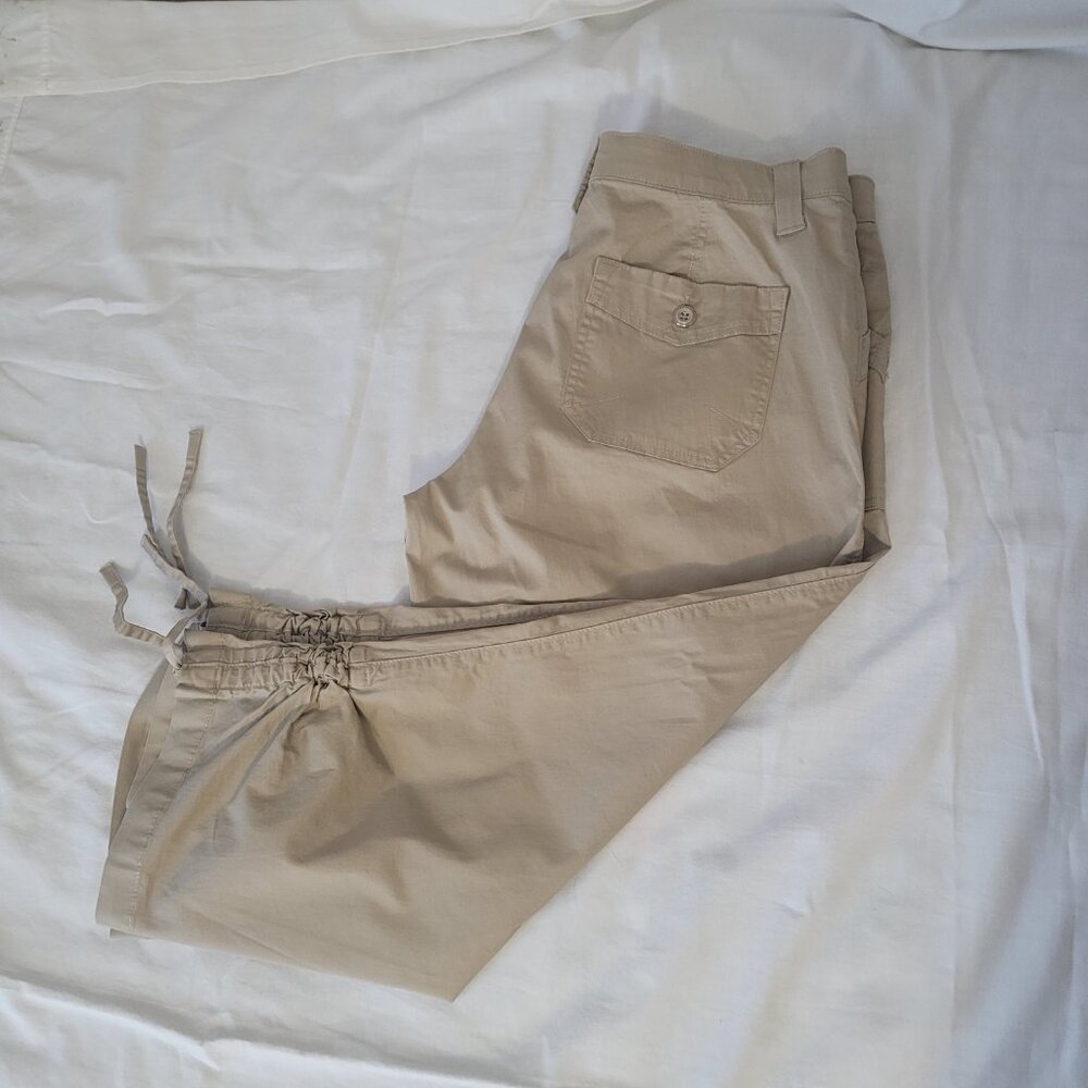 Khaki Capri Pants Lee Platinum Label Womens Size 10